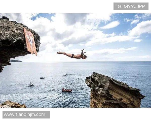 从高空一跃之间探寻力量与优雅并存的跳水运动之美