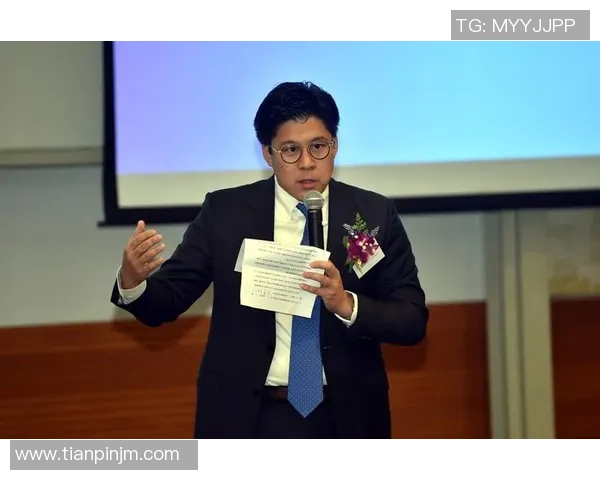 网球运动发展历程及技术演变分析:从传统打法到现代科技应用的全面探讨 网球运动发展历程及技术演变分析:从传统打法到现代科技应用的全面探讨