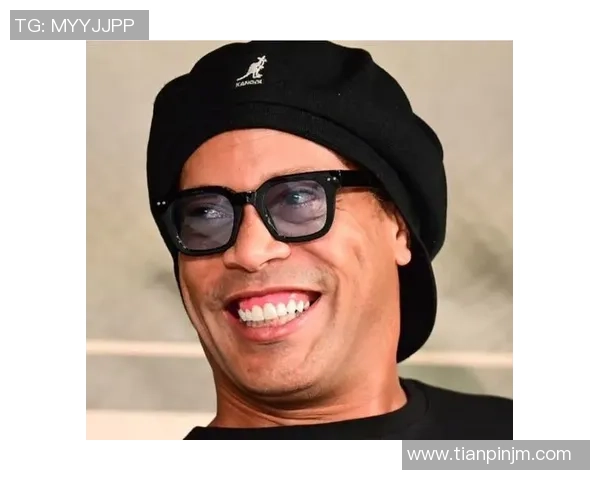 罗纳尔迪尼奥传奇生涯从贫民窟天才到世界足球巅峰的辉煌旅程 罗纳尔迪尼奥传奇生涯从贫民窟天才到世界足球巅峰的辉煌旅程