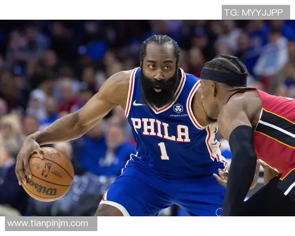 费城76人迎战劲敌，关键比赛考验球队整体实力与球员状态
