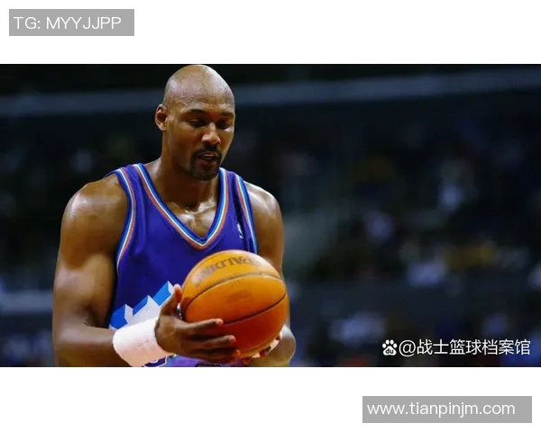 卡尔马龙:篮球传奇的辉煌历程与不屈精神解析